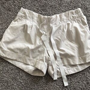 lululemon athletica White Elastic Waist Drawstring Athletic Shorts